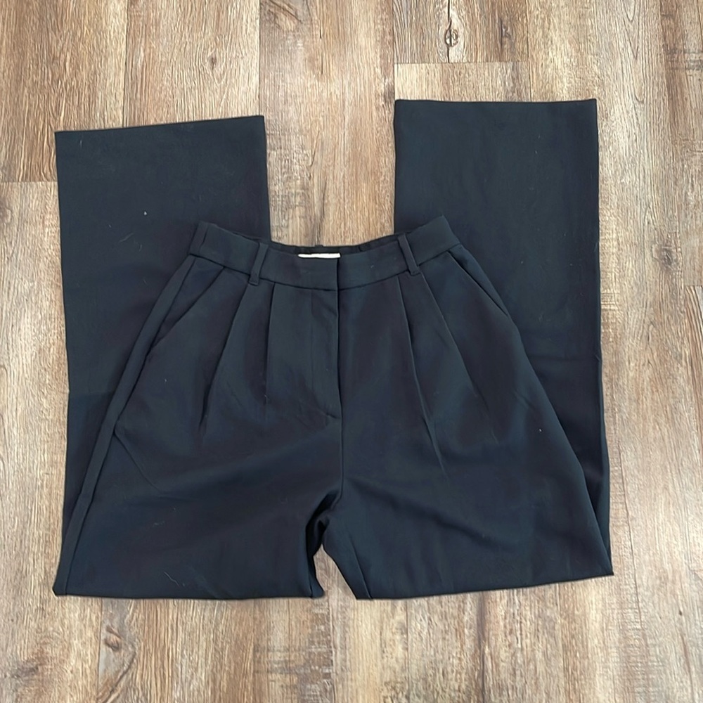 Black curve love trousers